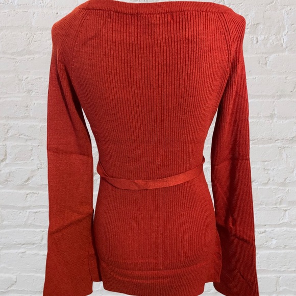 REDDISH ORANGE OFF THE SHOULDERS SWEATER TIE TOP - Picture 6 of 10